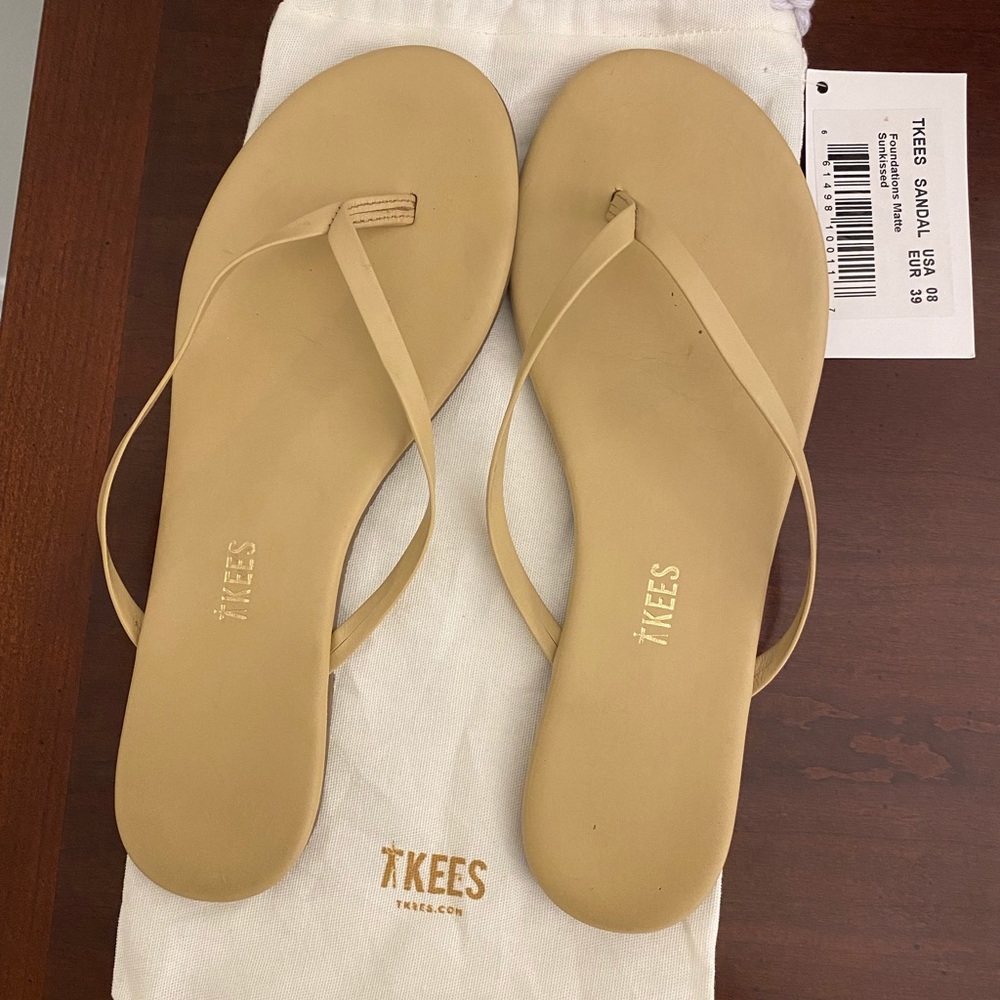 Tkees